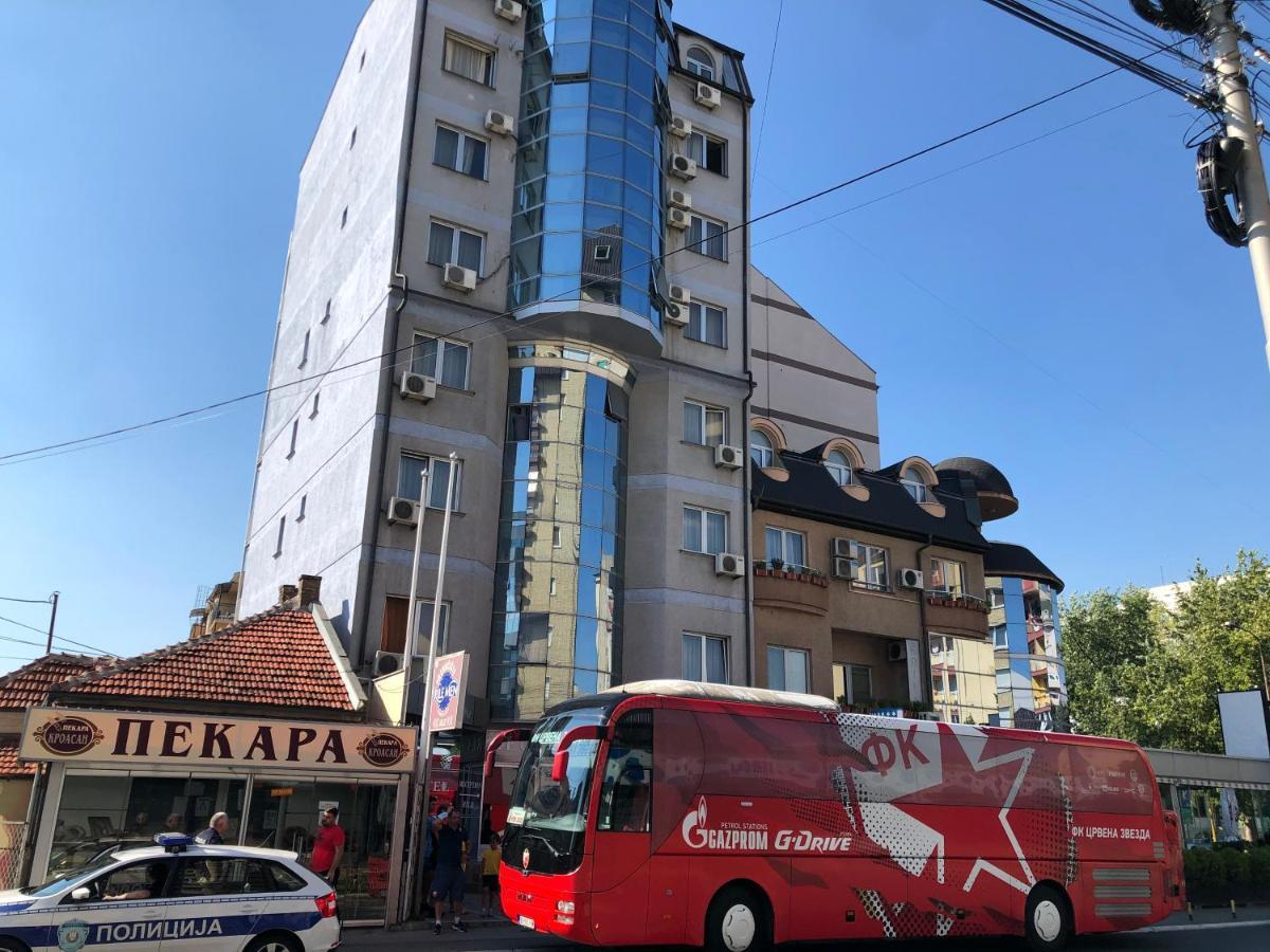 Garni Hotel Rile Men Ni Kültér fotó